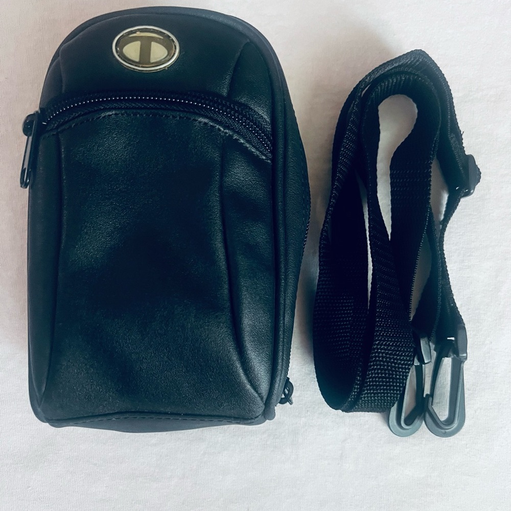 Faux Leather Point and Shoot Bag TOP 03